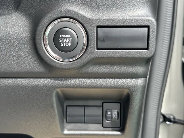 スペーシア(スズキ)ハイブリッドG届出済未使用車 11