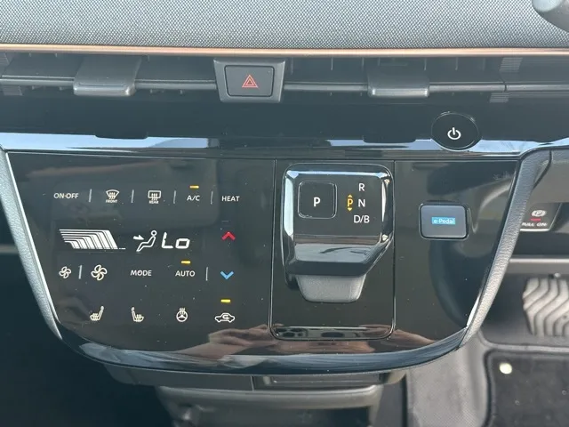 サクラ(ニッサン)X中古車 15