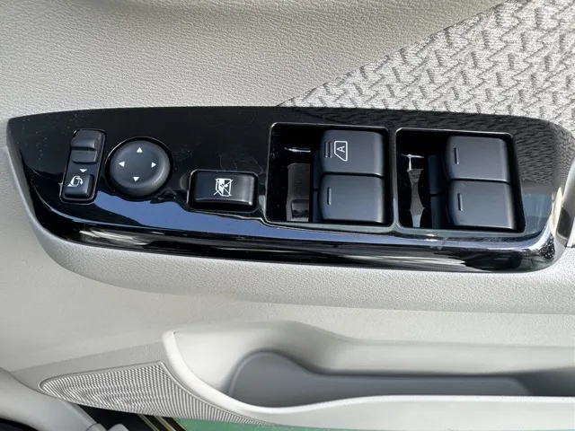 デイズ(ニッサン)Ｘディーラ-試乗車 12