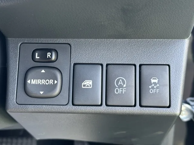 コペン(ダイハツ)ローブ届出済未使用車 9