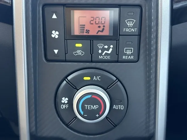 コペン(ダイハツ)ローブ届出済未使用車 12