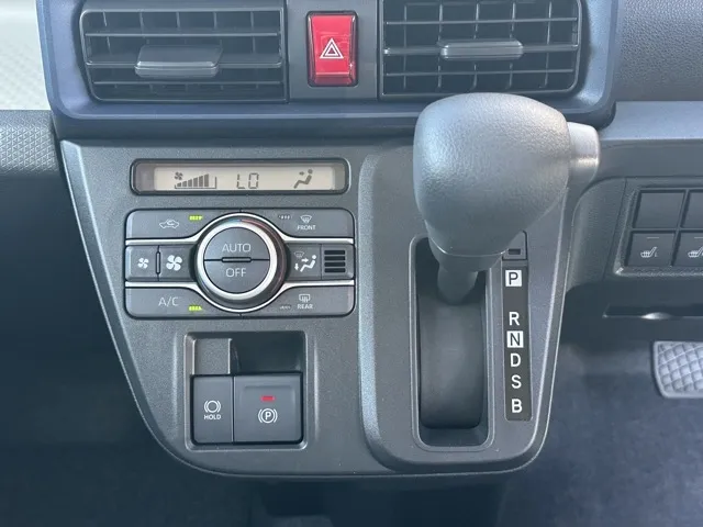 タント(ダイハツ)X届出済未使用車 17