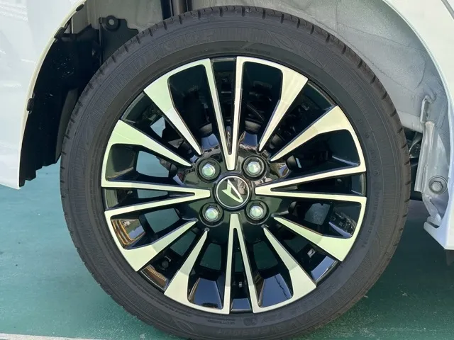 タント(ダイハツ)RS届出済未使用車 13