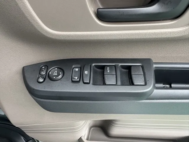 N-BOX(ホンダ)JOYディーラ-試乗車 13