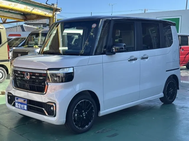 N-BOX(ホンダ)N-BOXカスタムターボ コーディネートスタイル届出済未使用車 1