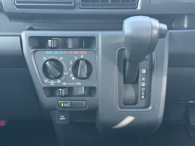 ハイゼット(ダイハツ)G届出済未使用車 14