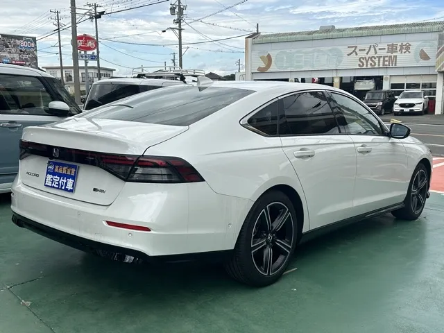 アコード(ホンダ)e：HEV登録済未使用車 9