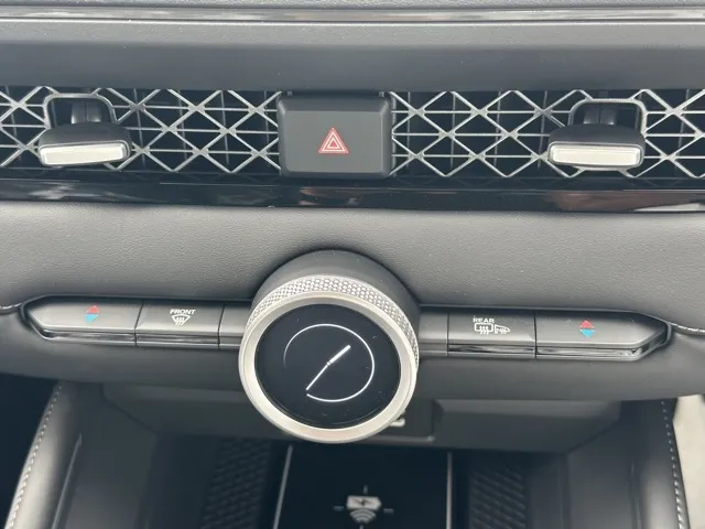 アコード(ホンダ)e：HEV登録済未使用車 14