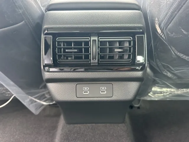 アコード(ホンダ)e：HEV登録済未使用車 5