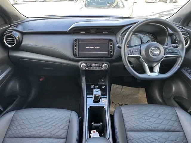 キックス(ニッサン)オーテック 4WD中古車 6