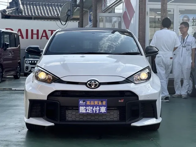 GRヤリス(トヨタ)RC ４WD 6MT中古車 24