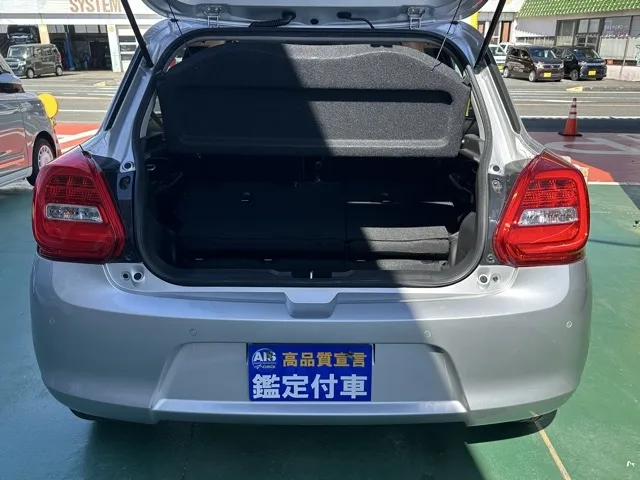 スイフト(スズキ)XGディーラ-試乗車 8