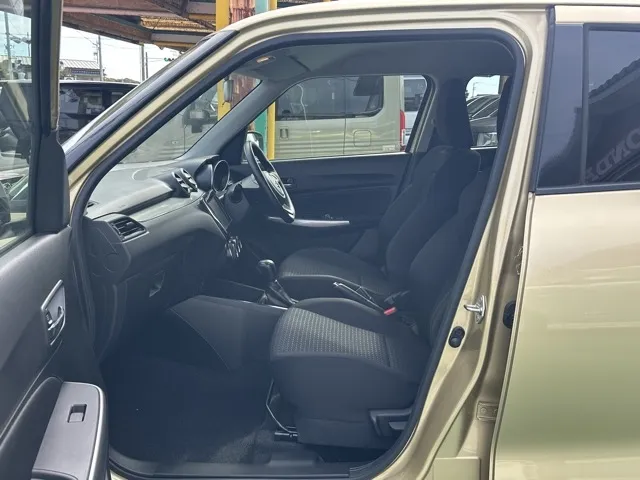 スイフト(スズキ)XG中古車 3