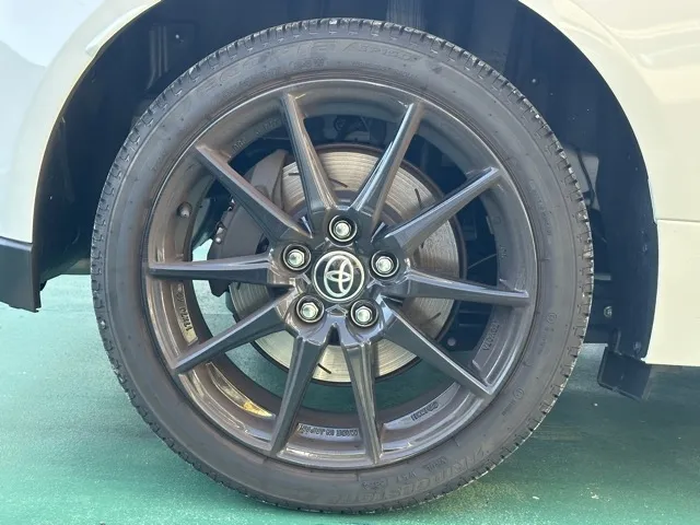 GRヤリス(トヨタ)RC ４WD AT中古車 10