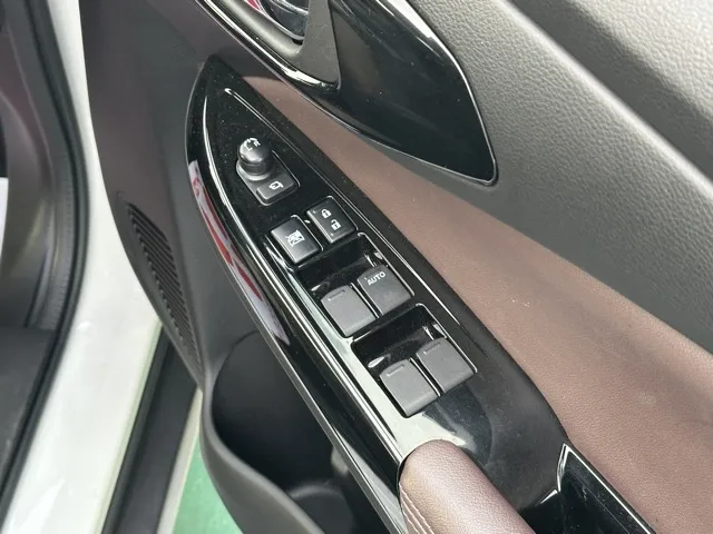 フロンクス(スズキ)ベースグレード中古車 14