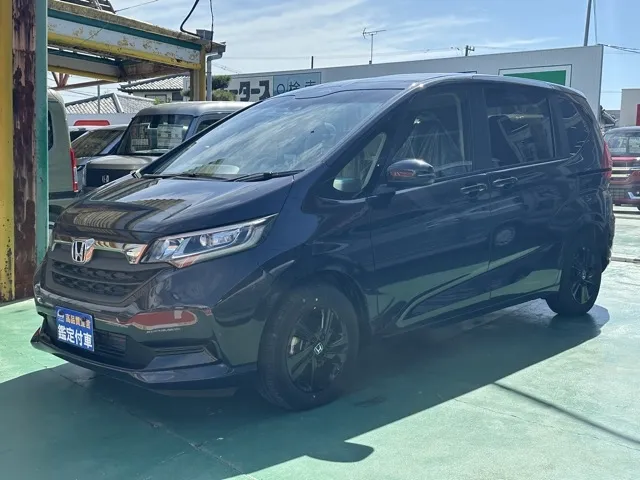 フリード(ホンダ)ハイブリッドG BLACK STYLE登録済未使用車 1