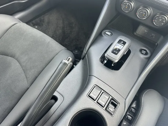 フェアレディZ(ニッサン)バージョンST ATディーラ-試乗車 15