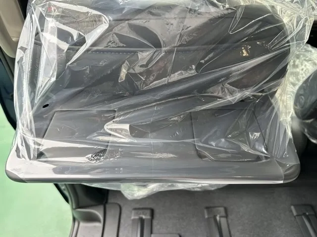 セレナ(ニッサン)eパワー オーテック アラウンドビューモニター 12.3ナビ登録済未使用車 11