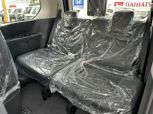 セレナ(ニッサン)eパワー オーテック アラウンドビューモニター 12.3ナビ登録済未使用車 5