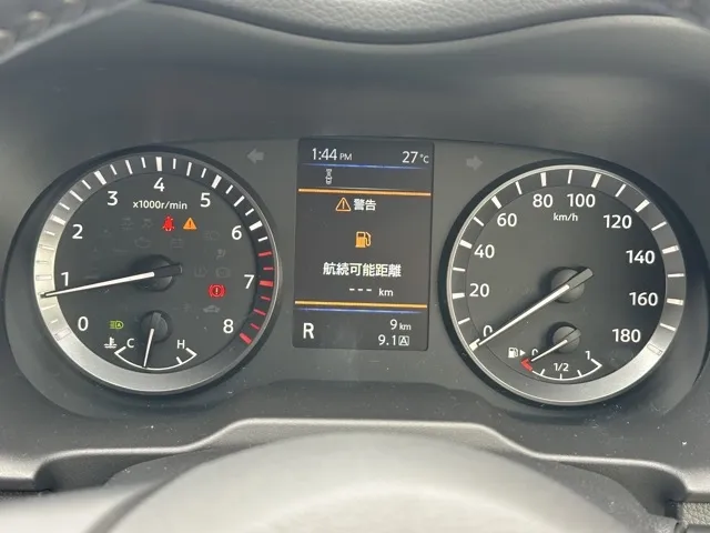 キャラバン(ニッサン)2.0 ロングGRANDプレミアム GX登録済未使用車 25