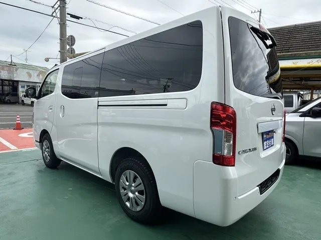 キャラバン(ニッサン)2.0 ロングGRANDプレミアム GX登録済未使用車 2