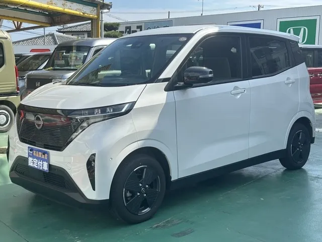 サクラ(ニッサン)Xディーラ-試乗車 1