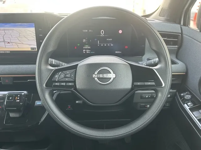 サクラ(ニッサン)Xディーラ-試乗車 6