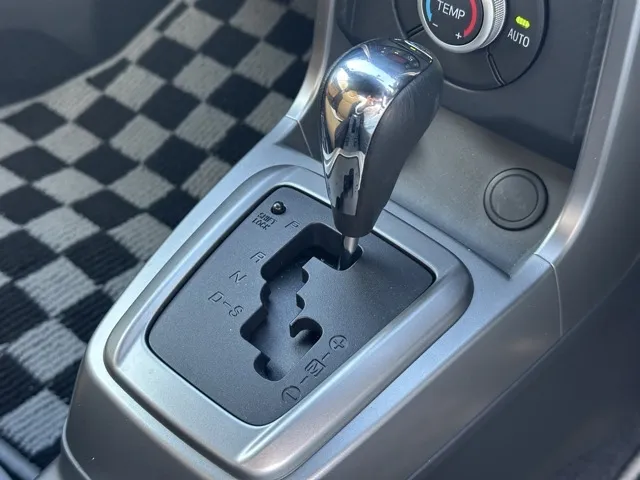 コペン(ダイハツ)ローブS届出済未使用車 14