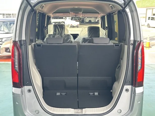 N-BOX(ホンダ)N-BOX届出済未使用車 9