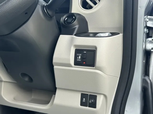 N-BOX(ホンダ)N-BOX届出済未使用車 15