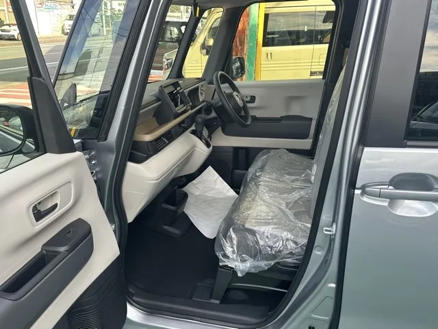 N-BOX(ホンダ)N-BOX届出済未使用車 3