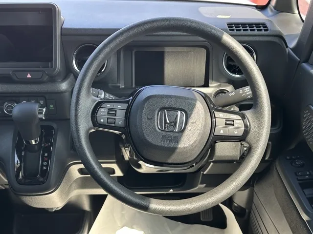 N-BOX(ホンダ)N-BOXカスタム届出済未使用車 7