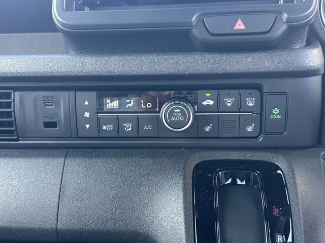 N-BOX(ホンダ)N-BOXカスタムターボ コーディネートスタイル届出済未使用車 18