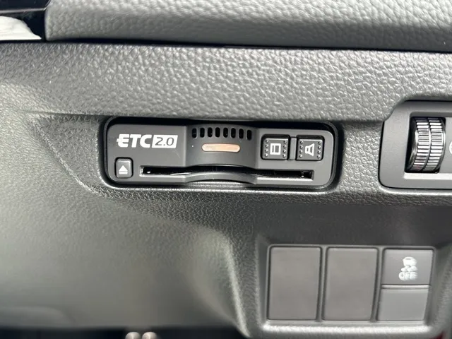 シビック(ホンダ)RS 6MTディーラ-試乗車 11
