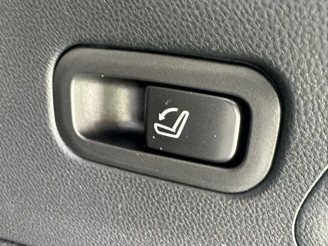 レヴォーグ(スバル)STIスポーツ EX中古車 8