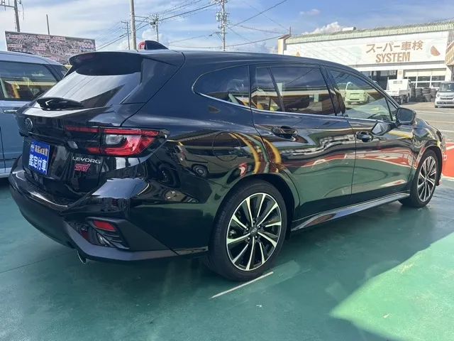 レヴォーグ(スバル)STIスポーツ EX中古車 11