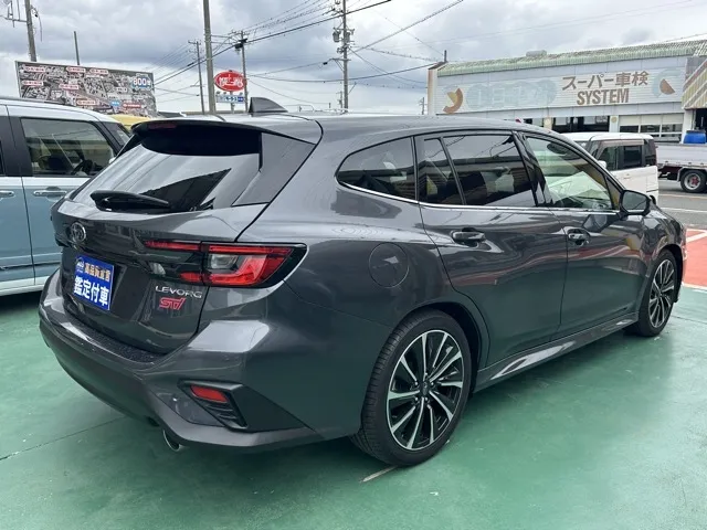 レヴォーグ(スバル)STIスポーツ EX中古車 10