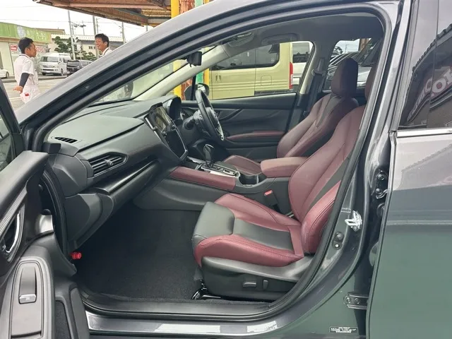 レヴォーグ(スバル)STIスポーツ EX中古車 3