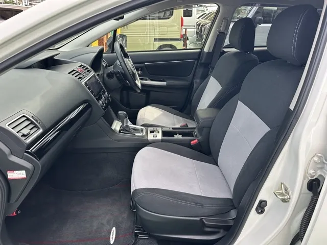 レヴォーグ(スバル)1.6GTアイサイト スマートエディション中古車 3