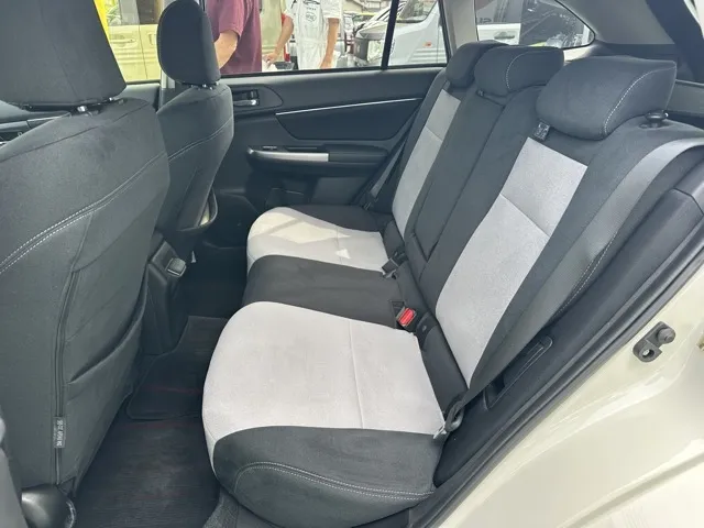 レヴォーグ(スバル)1.6GTアイサイト スマートエディション中古車 4