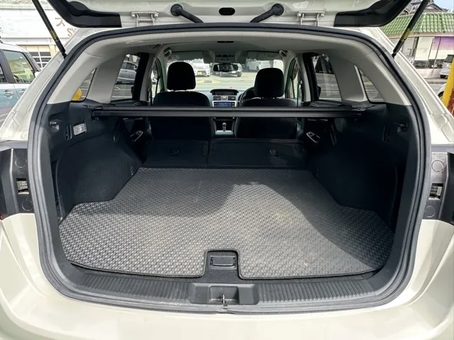 レヴォーグ(スバル)1.6GTアイサイト スマートエディション中古車 6