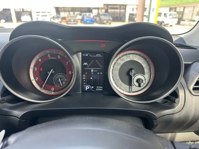 スイフト(スズキ)ベースグレード　セーフティパッケージ 全方位カメラ AT中古車 27
