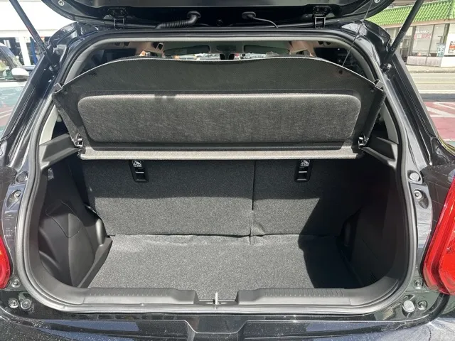 スイフト(スズキ)ベースグレード　セーフティパッケージ 全方位カメラ AT中古車 8