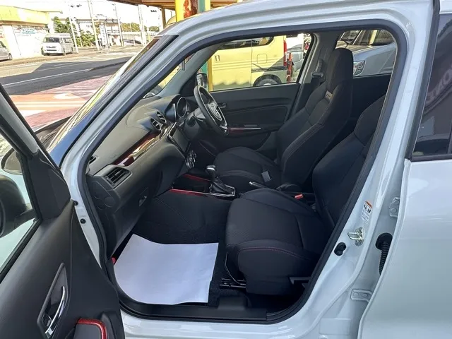 スイフト(スズキ)ベースグレード　セーフティサポート　AT中古車 2