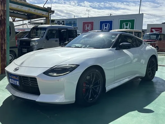 フェアレディZ(ニッサン)バージョンST 6MT登録済未使用車 1