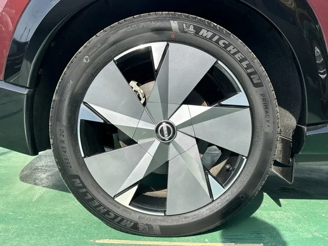 アリア(ニッサン)B9 e-4ORCE リミテッド中古車 11