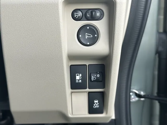 N-VAN(ホンダ)e FUN届出済未使用車 15