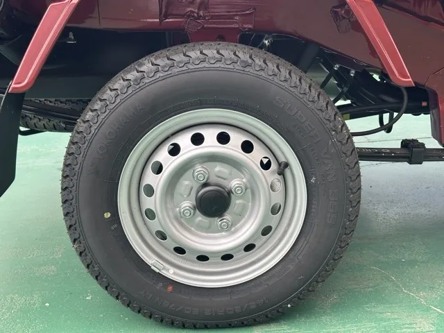 ハイゼット(ダイハツ)ジャンボ エクストラ AT 2WD届出済未使用車 9