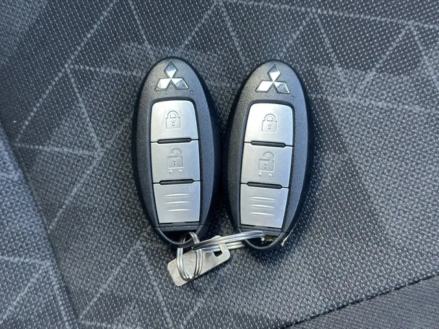eKクロス(三菱)ＥＶ Ｐ中古車 27