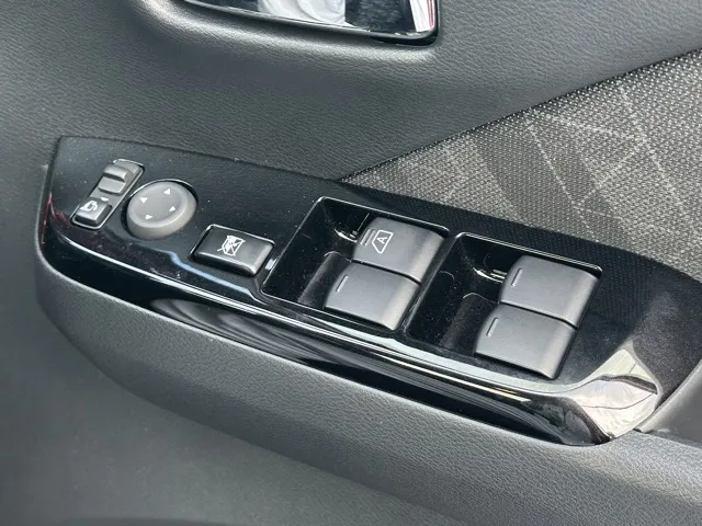 eKクロス(三菱)ＥＶ Ｐ中古車 14
